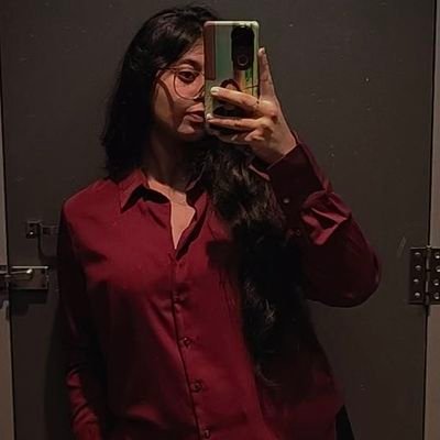 DakshitaAr96930's profile picture. 
