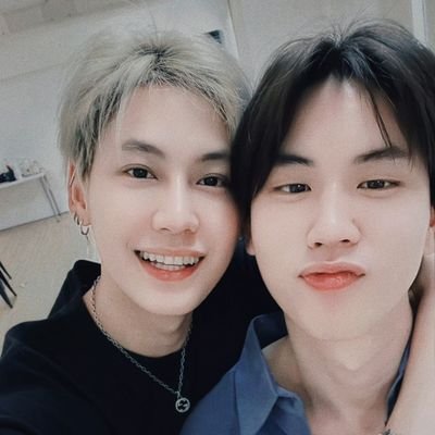 bbopremxzz's profile picture. 中国西兰花，互关必回FB🥦
为了文包一起加油