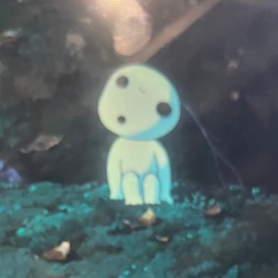 heeeythel's profile picture. how’d i get here?