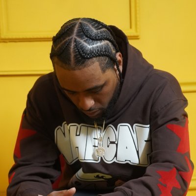 Dope with the pen... Suck at being a rapper.
(kingblitzbiz@gmail.com)