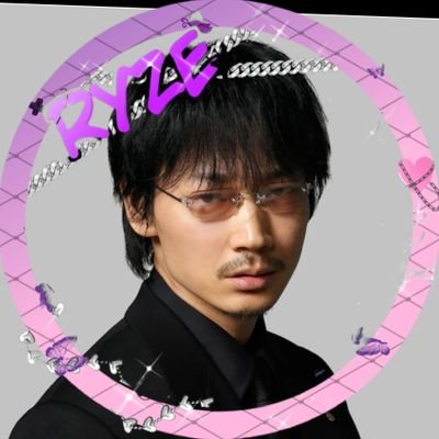 kei_kitanogumi's profile picture. 他人に対する思いやりや愛情というものは、そうそう見えるものではありません。ほんの一瞬の仕草や、瞳、そして背中で感じる以外にありません。他人の愛の分かる受信機も、成長という過程で微調整し、しっかり受け止められるよう磨いておかねばなりません。俺はその途中です。だから俺は言うのです。「あなたに会えてよかった」と。〜長渕 剛〜