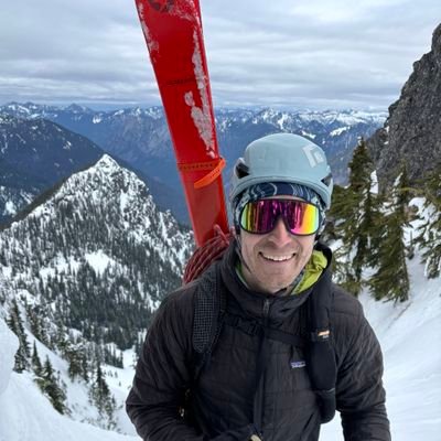 krowe4's profile picture. dad / climber / skier / urbanist / seattleite / picture taker / head of government affairs at Electric Era