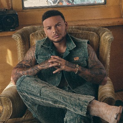 #kanebrown: media manager
☎️ communication/advertisement
🌏 management, membership 1:1 coaching
🏆18 yrs experience | Celebs + Brand