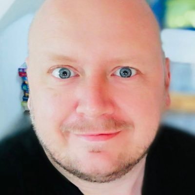 Offizieller Twitter Account von PlaySouls 😃 🎗️/ lvl 45 / mag Spiele, Filme & Technik. 🎬 / liebt @MeloftheShell ❤ / https://t.co/KAIxYsFDlP