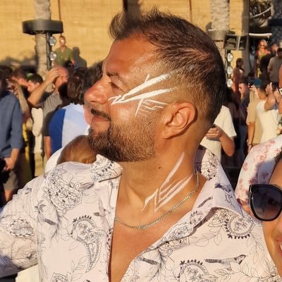 Follows You. @SpursOfficial. South Stand season ticket holder. London Gym owner. 🇬🇧 ✈️ 🇦🇪. Views are my own.Champions of Europe 🐓⚽️