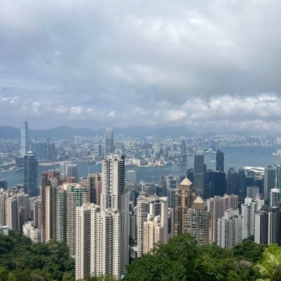 sttropez826's profile picture. LUC 🇺🇸🇮🇹 + YSU 🇰🇷