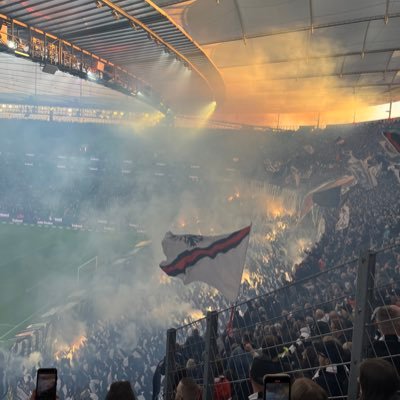 linksgrünversifft, Reise gerne, Handkäs mit Musik, mdRzA, Nur die SGE 🖤🤍❤️