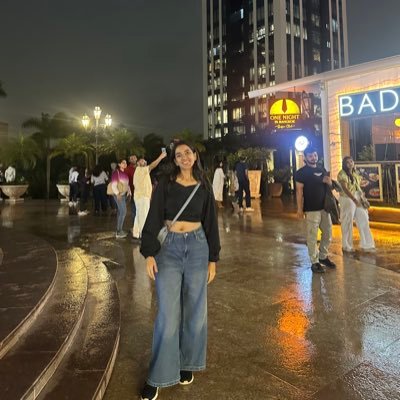 sakshisakaria5's profile picture. 