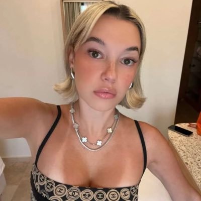 Make each day count ☺️ am not a fucking content creator don’t ask me such and don’t text me about hookup go meet your fucking slut you assholes😡😡