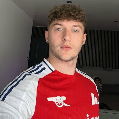 JohnDixon130677's profile picture. Professional charmer with a penchant for bad puns and perfectly timed winks