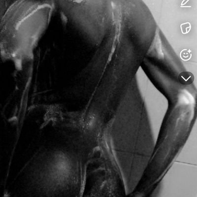 Bl_Snowman's profile picture. 