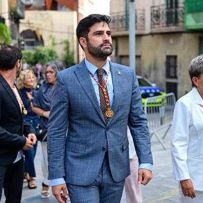 Regidor de la ciutat de Manresa @ajmanresa. 🏛Manresà, nacionalista català, jurista i poeta.
