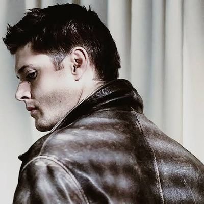 ~°Why's it always gotta be me that makes the call? Not that Cass lives in my ass, that dude's busy.~°/#NotJensenAckles