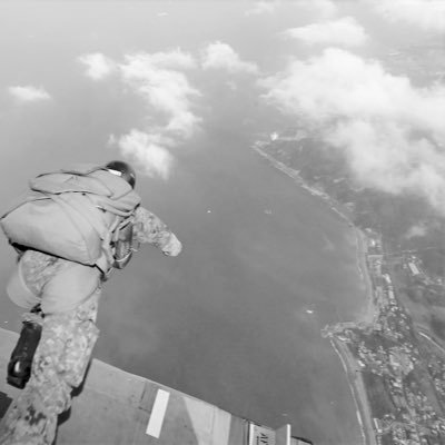 空の神兵から東 忠志 言論の自由がもはや無いのか?私はアカント凍結された。空の神兵はマークが付いたら乗っ取りで第二に作っては石破と岸田政権批判し移民特にクルドアフリカイスラム教の最悪な悲惨を投稿してたら知らない方のフローを推したらすぐでした💢皆様も注意
