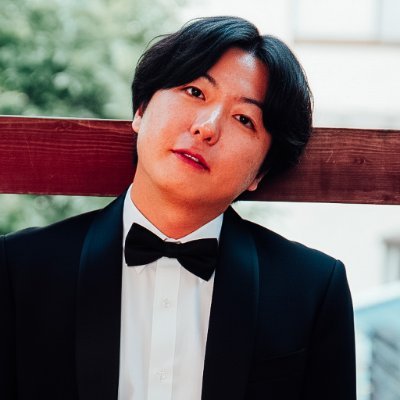 CEO of Harmonic Society Inc.
Founder and creative director of Yura Yura STUDIO.
A participant of Chief Circularity Officer(CCO)Leadership Program 2025 🌏
