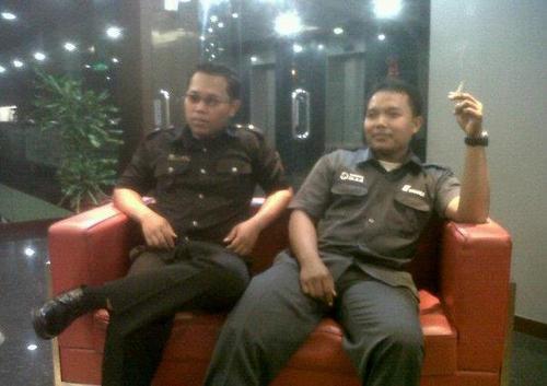 selalu ingin tahu apa apa yg tidak tahu