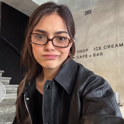 itsyaney0's profile picture. 