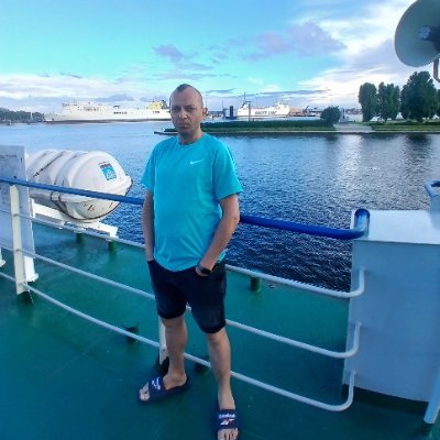 Snajperek123's profile picture. holiday