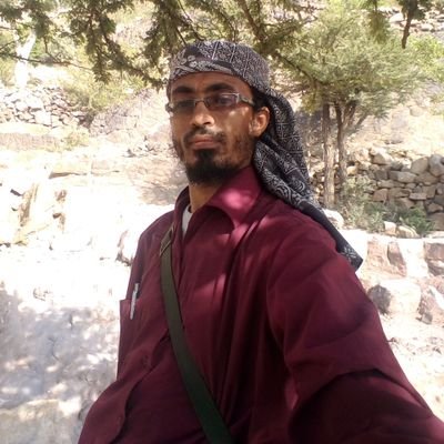 أناعسيري من اليمن، ولست من السعودية.
انضويت تحت عدة جماعات إسلامية، وعملت تحت قيادتها، ثم تركتها وأصبح ولائي للإسلام فقط.
(إعلامي)