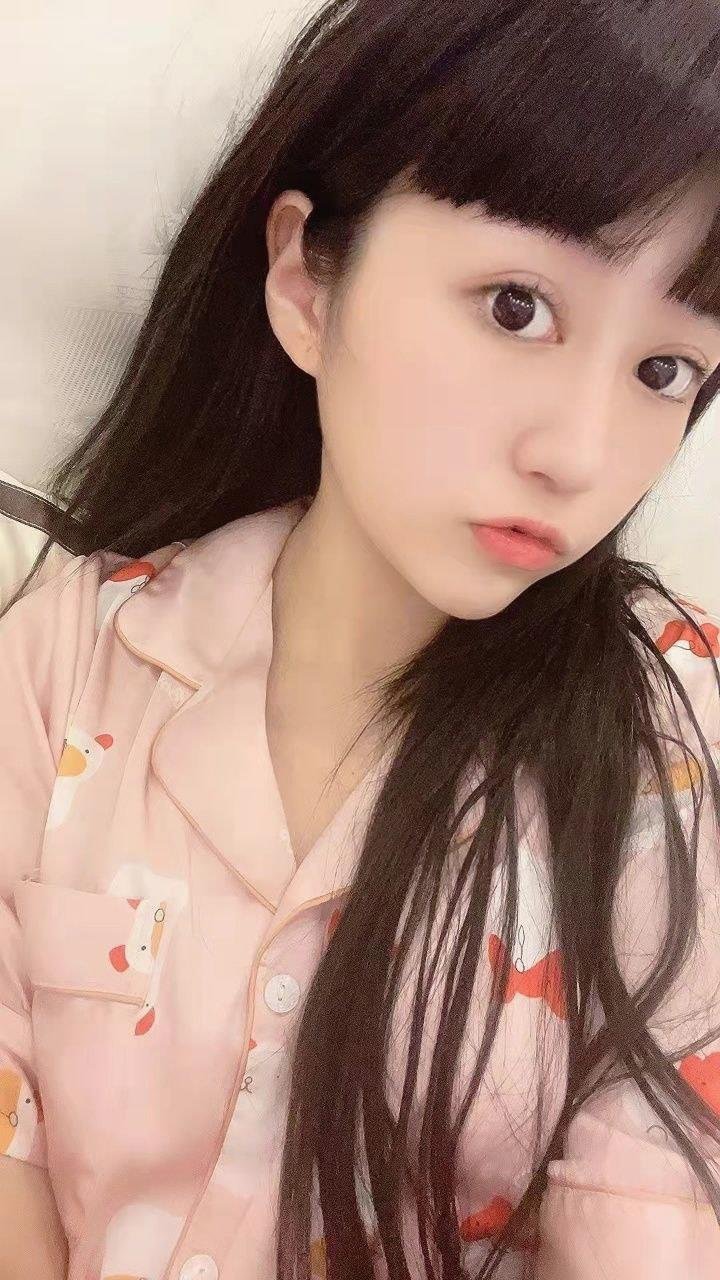 WilliamJac4775's profile picture. 我嘴笨 说不出来的爱可以跟你做出来吗？色色来https://t.co/xWEeX25Eoy不是小姐