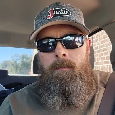 Veteran | Baseball . Beard game strong, attitude stronger. Livin’ loud, ridin’ proud. Follow if you ain’t afraid of real talk and roaring engines.