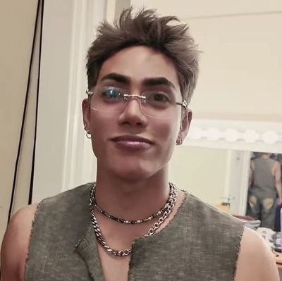 |Fan Account| MAHALIMA| KENTELL 💛🖤🌌
https://t.co/hbVvAYT6ta