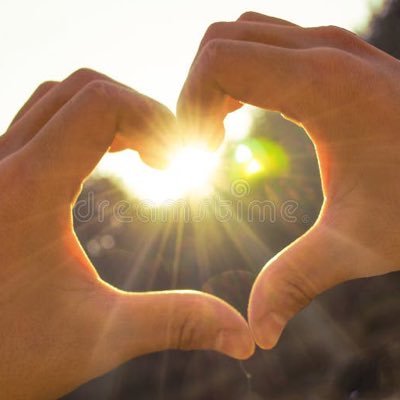 Happylife5782's profile picture. ✌️😉🥳❤️🥰