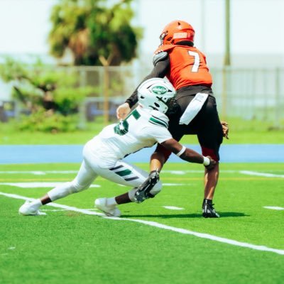 Miami Central 2.8+| Class of 2026|6’1 210lb DL/OLB|215lb wrestling|7863892037 cell phone cameronmccrea134@gmail.com https://t.co/UAR1JYBrz9
