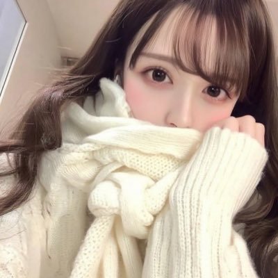 DMはこちら→@h_dmmd28 🎀 25歳⌇OL⌇年上も年下もどっちも好き🐰あまえんぼ気質でいちゃいちゃしたい🫧男性に尽くしたい欲が最近でてきました🤍フォロワーさん限定でDM返してます🌷本人返してます