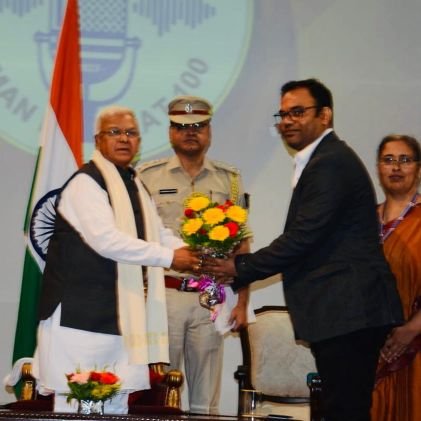 #IIT R Alum|| UPSC '16 | IIS |Art Enthusiast| Philosopher & Vedic Practitioner || RTs != endorsment| Persnl Accnt | Frmr HomeMin & LawMin Offcer|| #Bihar