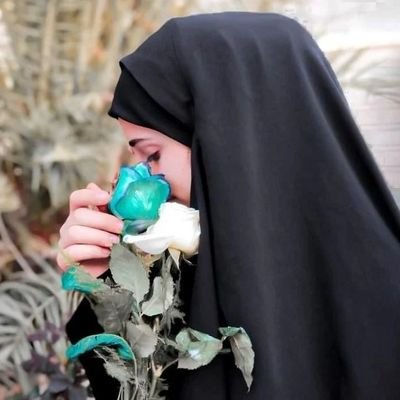وطنم ایران 🇮🇷شهرم قزوینم،عشق اول و آخرم آقای ابا عبدالله،مادرآینازومحمد یاشار،خانه دار،عاشق کارهای هنری،کمی خیاط،فعال مجازی،پرسپولیسی