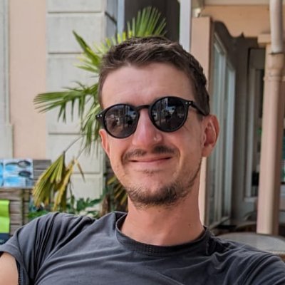 Créateur du média Tribu Indé I Accélérateur pour Freelances B2B