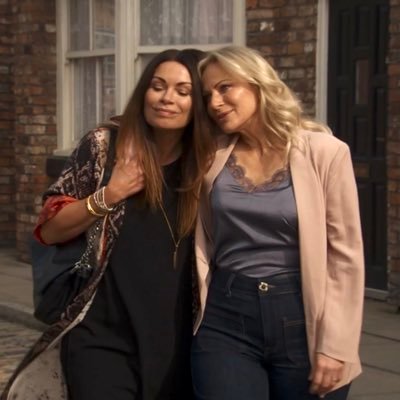 ~Coronation street❤️
~Emmerdale❤️
~EastEnders❤️
~swarla👩🏼❤️💋👩🏼🏳️🌈