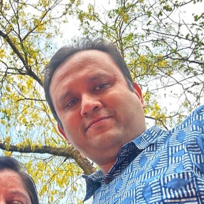 DekaSupr's profile picture. 