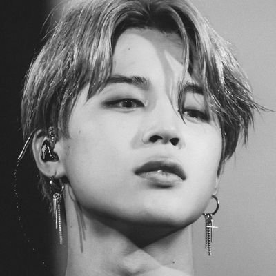 jimin dan hujan adalah devinisi ketenangan hati dan pikiran 💛