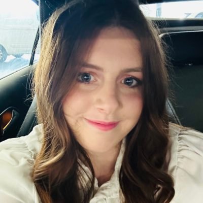 catheri82796660's profile picture. 26 year old 💛 Current PhD Candidate (History and Politics)📚 MA- Contemporary European Affairs 🎓 BA History/Media 👩🏼🎓