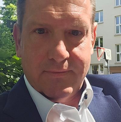 Marc214962's profile picture. sometimes high, sometimes low,easy comes, easy go