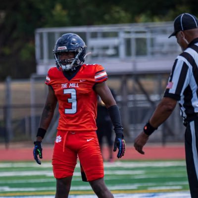 Mundys Mill C/O 2026🎓Multi Athlete🏈/🏃 DB| Email:lindan.bhunt@gmail.com |6’0| 185lb |3.4gpa| Instagram: Skii_.2X