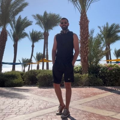 Cairo University Bachelor of Commerce Department of Business Sciences beautiful december Manchester United, Barcelona, Fairouz and Amr Diab