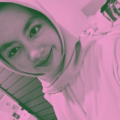 rainachya's profile picture. hobi : demot