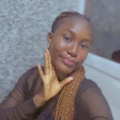 Product Manager // I sell computer accessories // IG: @angfee_technologies