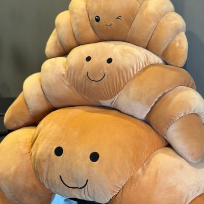 xworrich's profile picture. แด่เธอผู้ที่ทำให้ฉันหลงรัก | No.1 is Punn Punsikorn | 🤍🦈 |