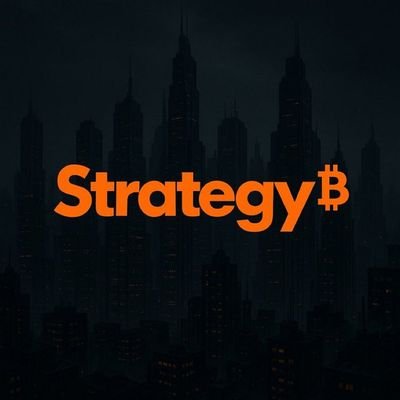 SundayLenzi's profile picture. crypto enthusiast.