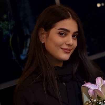 نیمچه نویسنده | همون فاطمه حسنپور سابق اینستا✨ https://t.co/Sptiyus1gR |