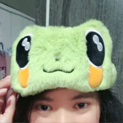 cr_hestis's profile picture. 