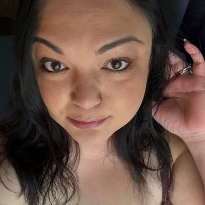 Aznsrfrgrl's profile picture. Que Será, Será - MOM - Boss Lady - coffee and music bound 💜 with @marcuscaptherc