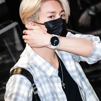 cakefluffyhoon's profile picture. no bio yet