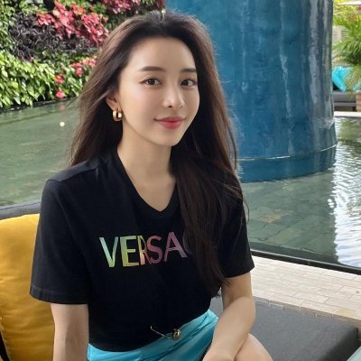 HayatNazar's profile picture. #Food #Movies #TVSeries #Wine #Mountains #Hiking