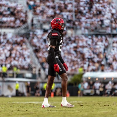 6’2 1/2 195 DB @jaxstatefb #ETOUGH 2022 NJCAA National Champion💍 #Sailsup🏴☠️
