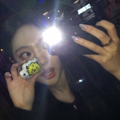 ๐ฟ๏ธ๐จ Profile